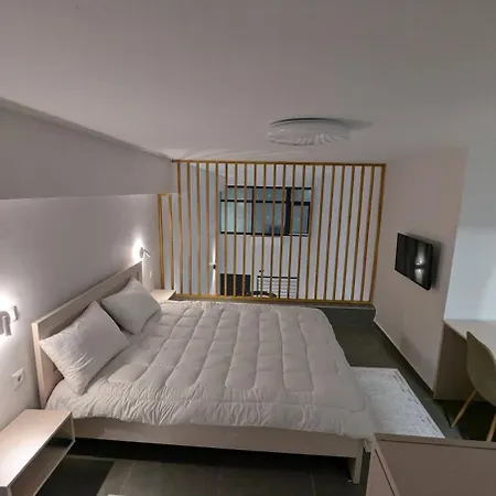 Luxury Loft Μοντέρνο Διαμέρισμα 2 Επιπέδων