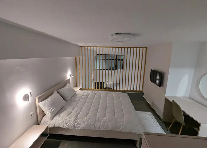 Luxury Loft Μοντέρνο Διαμέρισμα 2 Επιπέδων